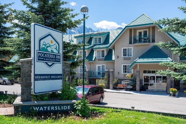 Gallery - Pocaterra Inn And Waterslide