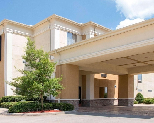 Gallery - Comfort Suites