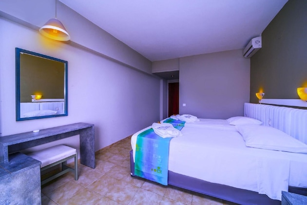 Gallery - Lito Hotel