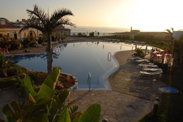 Gallery - Luz Del Mar