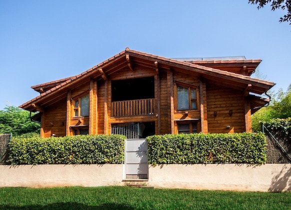 Gallery - Accommodation De Salut Somlom