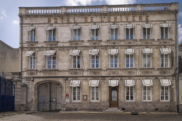 Gallery - Hôtel De L'univers