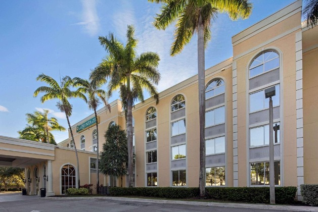 Gallery - La Quinta Inn & Suites By Wyndham Sunrise