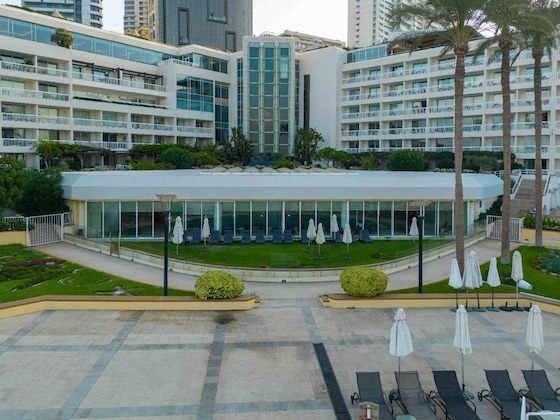 Gallery - Mövenpick Hotel Beirut
