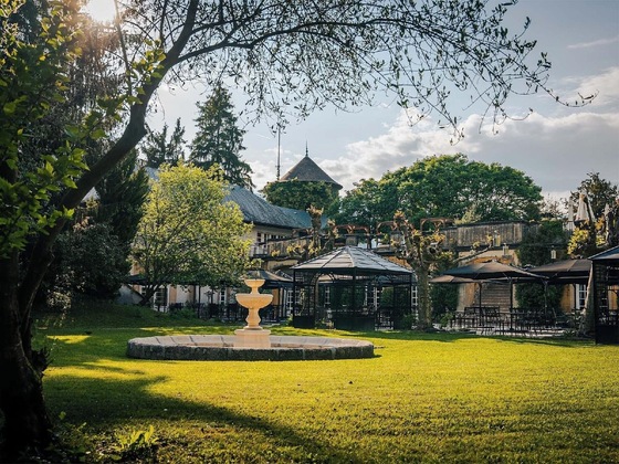 Gallery - Le Chateau De Candie