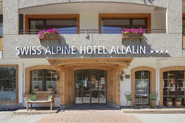 Gallery - Swiss Alpine Hotel Allalin