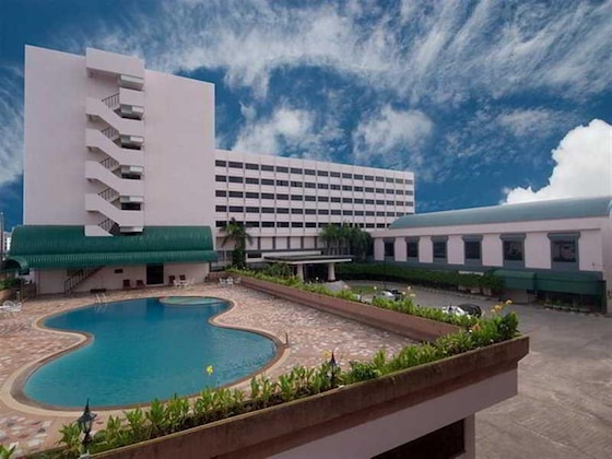 Gallery - La Paloma Hotel