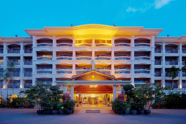 Gallery - Hotel Somadevi Angkor Resort & Spa