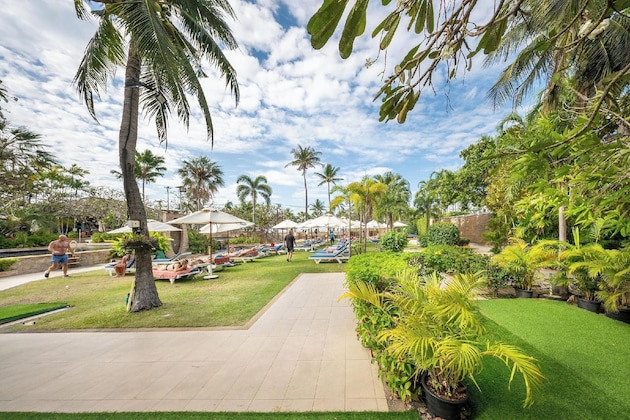 Gallery - Jomtien Palm Beach Hotel And Resort