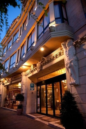 Gallery - Hotel Juanito
