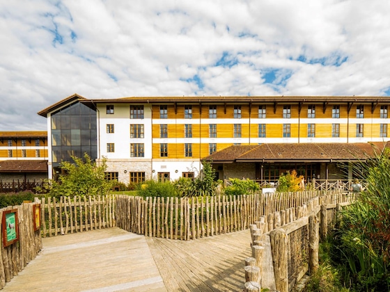 Gallery - Chessington Safari Hotel