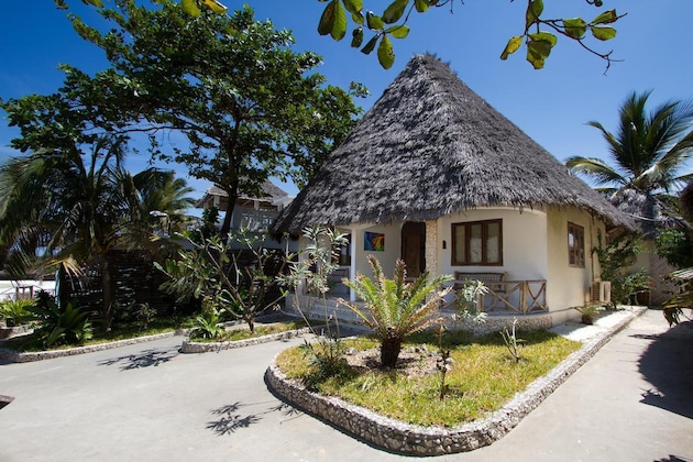 Gallery - Coral Rocks Hotel & Restaurant