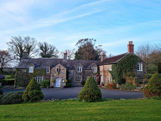 Gallery - Collaven Manor