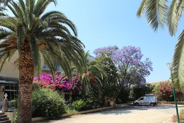 Gallery - Hôtel Castellu Rossu