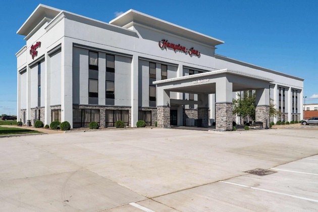 Gallery - Hampton Inn Bloomington West