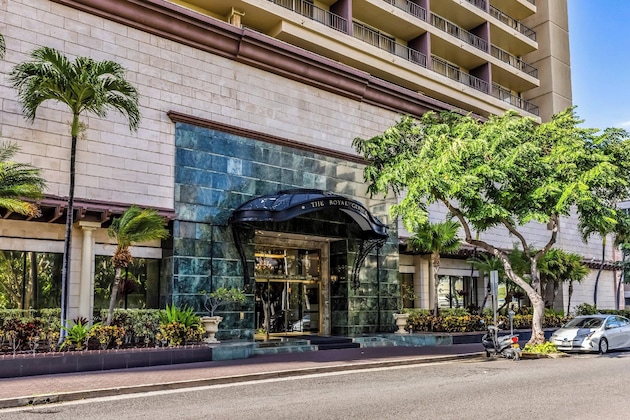 Gallery - Club Wyndham Royal Garden At Waikiki