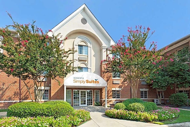 Gallery - Sonesta Simply Suites Charlotte University
