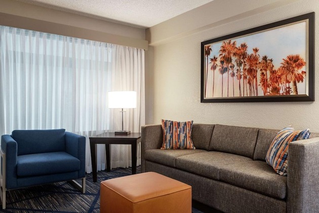 Gallery - Embassy Suites By Hilton Miami International Airport