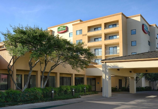 Gallery - Sonesta Select Dallas Central Expressway