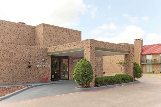 Gallery - Hawthorn Extended Stay By Wyndham Richardson