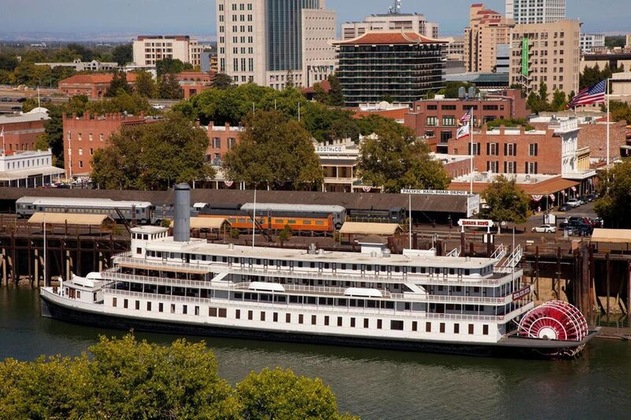 Gallery - Delta King Hotel