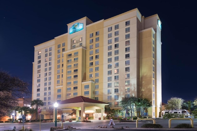 Gallery - La Quinta Inn & Suites By Wyndham San Antonio Riverwalk
