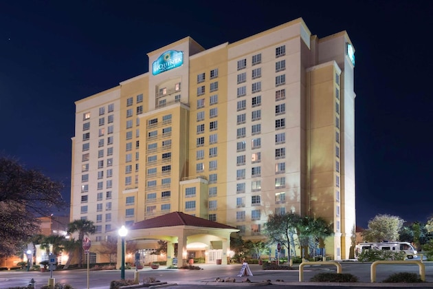 Gallery - La Quinta Inn & Suites By Wyndham San Antonio Riverwalk