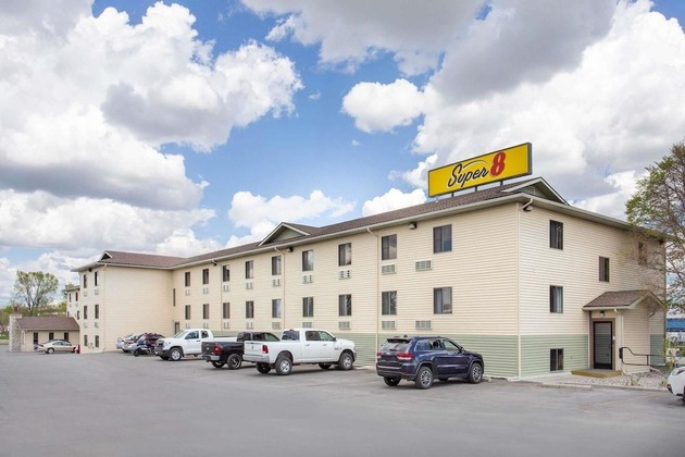 Gallery - Super 8 By Wyndham Billings