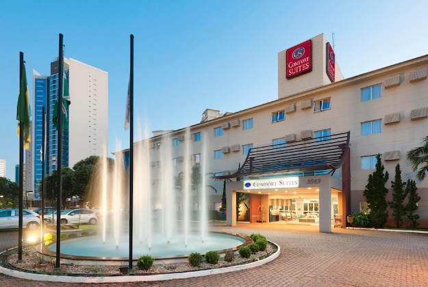 Gallery - Comfort Suites Flamboyant