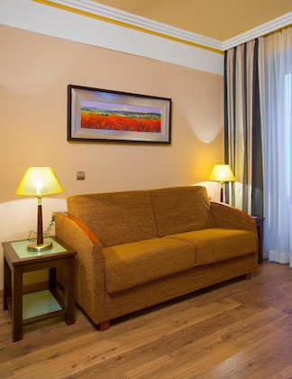 Gallery - Suites Gran Via 44 Apartahotel