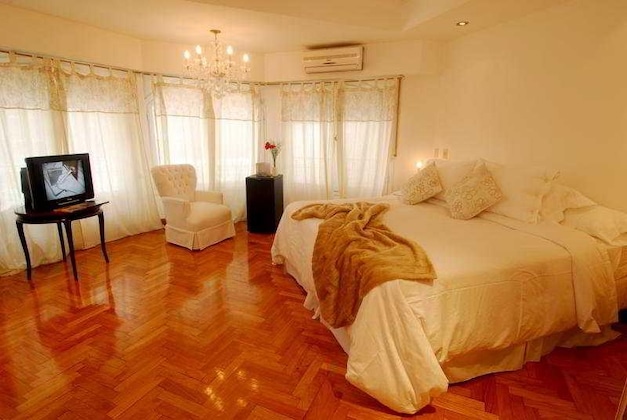 Gallery - Aura Suites Boutique