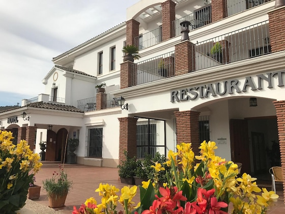 Gallery - Hotel Los Dolmenes