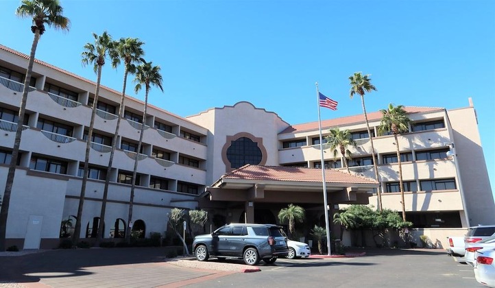 Gallery - Greentree Hotel Phoenix West