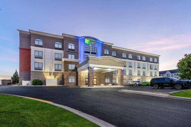 Gallery - Holiday Inn Express Hotel & Suites - Cheyenne By Ihg