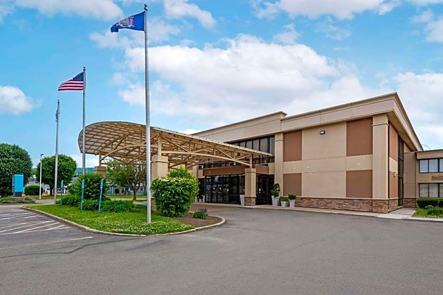 Gallery - Clarion Inn Elmira-Horseheads