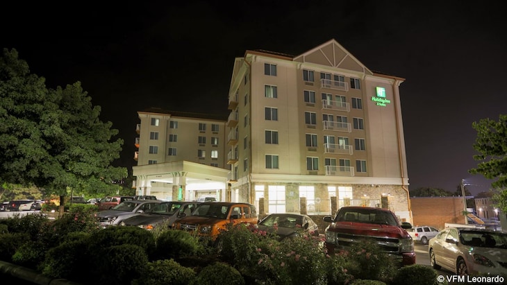 Gallery - Holiday Inn Express & Suites Asheville Downtown, An Ihg Hotel