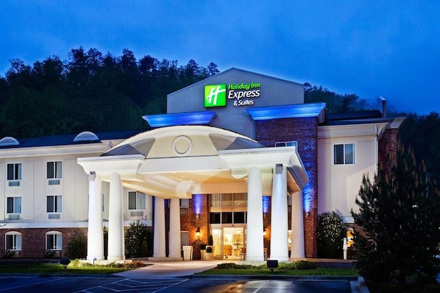 Gallery - Holiday Inn Express Hotel & Suites Cherokee   Casino, an IHG Hotel