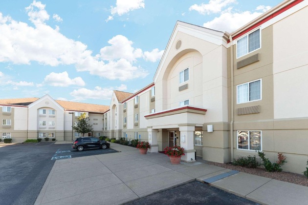Gallery - Mainstay Suites Louisville Jeffersontown