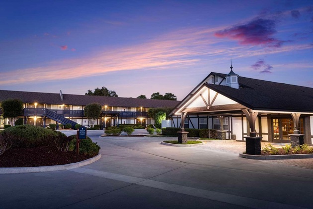 Gallery - The Hadsten Solvang, Tapestry Collection By Hilton