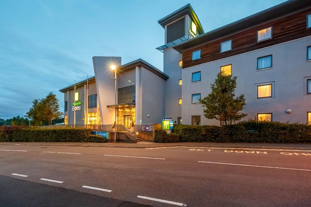 Gallery - Holiday Inn Express Walsall M6j10 By Ihg