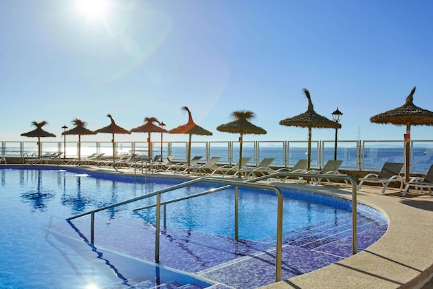 Gallery - Universal Hotel Marqués