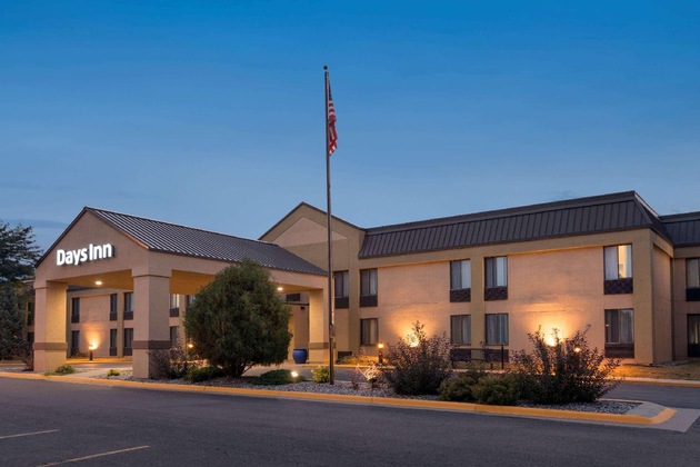 Gallery - Days Inn By Wyndham Fargo