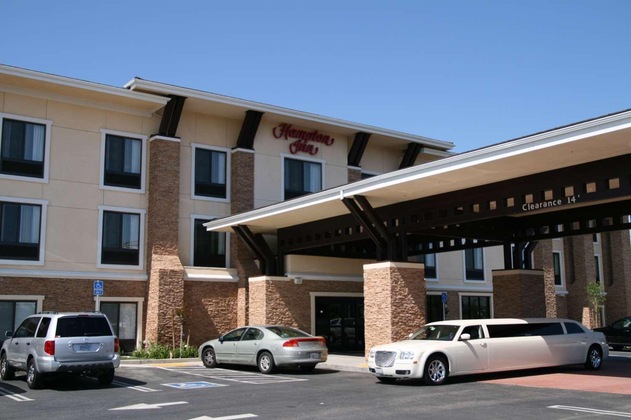 Gallery - Hampton Inn Brentwood