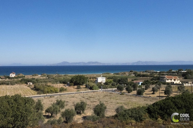 Gallery - Summer View Hotel