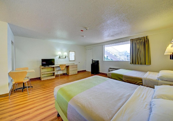 Gallery - Motel 6 Cocoa Beach