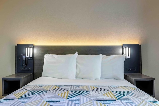 Gallery - Motel 6 Albuquerque North