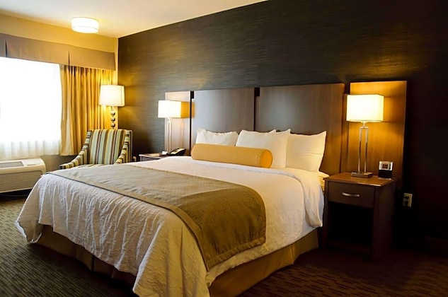 Gallery - Best Western Plus Cottontree Inn