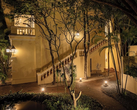 Gallery - Pavillon D'orient Boutique
