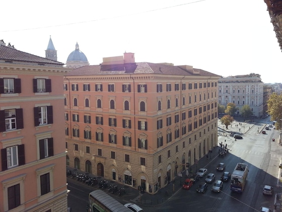 Gallery - Hotel Marcantonio Rome