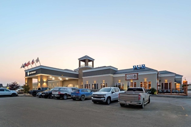 Gallery - Best Western High Road Inn